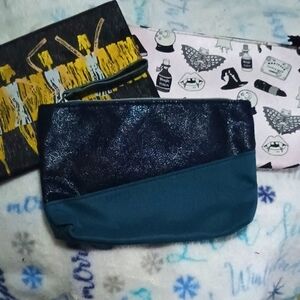 Stylish Black and Teal Women's Bag